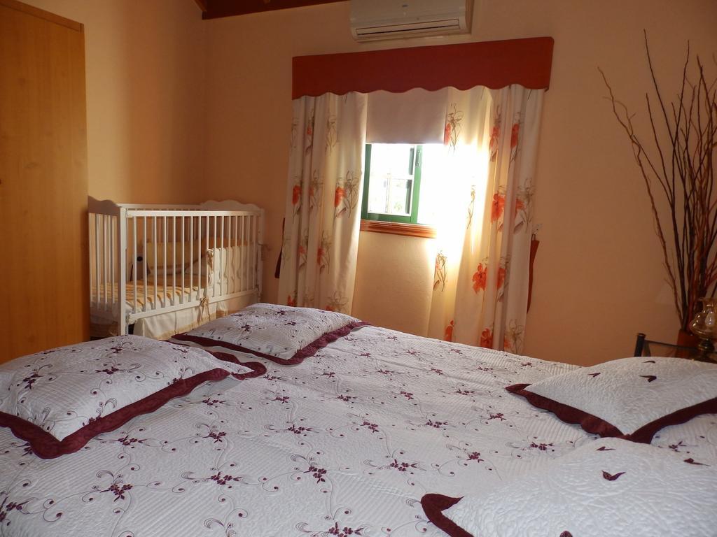 Вилла Casa Rural Isabel Вилафлор Экстерьер фото