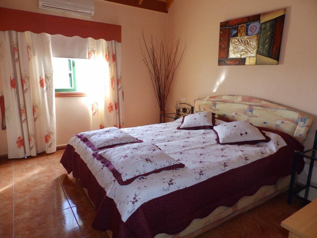 Вилла Casa Rural Isabel Вилафлор Экстерьер фото